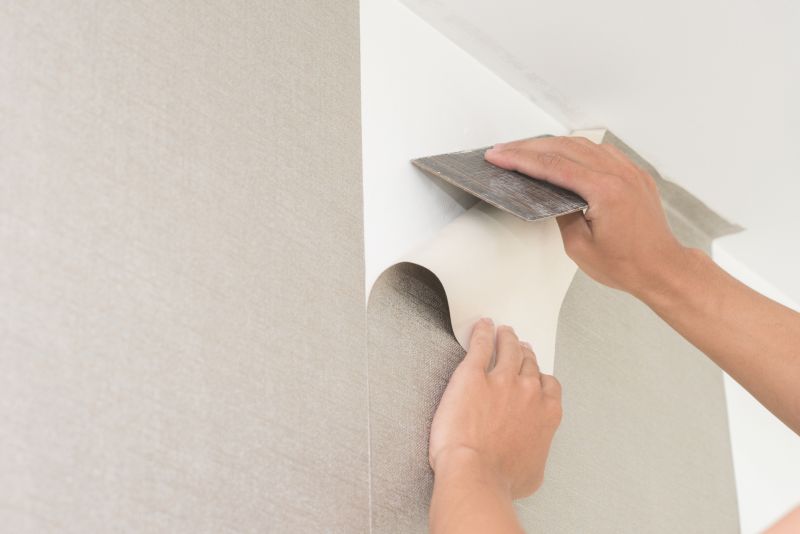 Wallpaper Seam Repair in Kansas City, KS